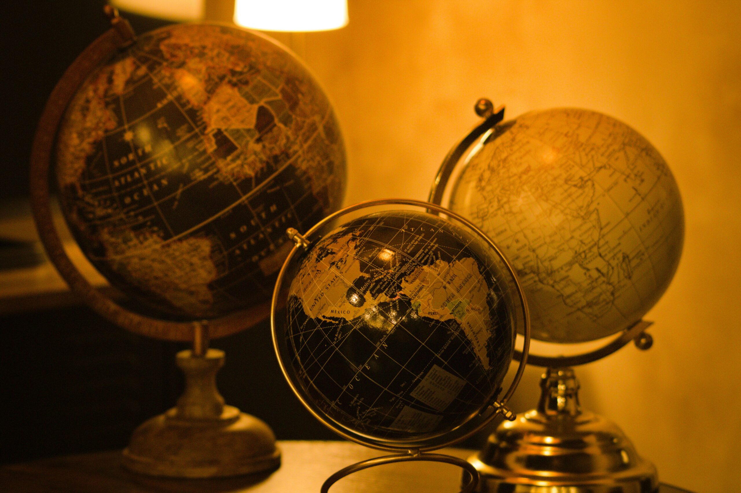 Vintage globes — travel income opportunity with InteleTravel